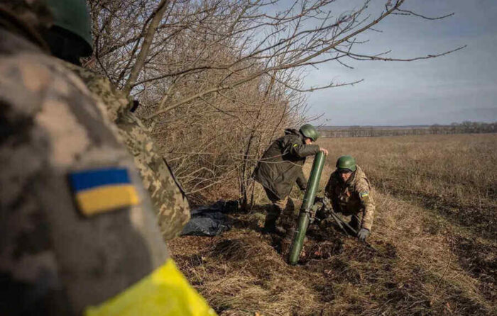 Ukrainische Streitkräfte beschießen das linke Dnjepr-Ufer mit Minen aus bulgarischer Produktion
